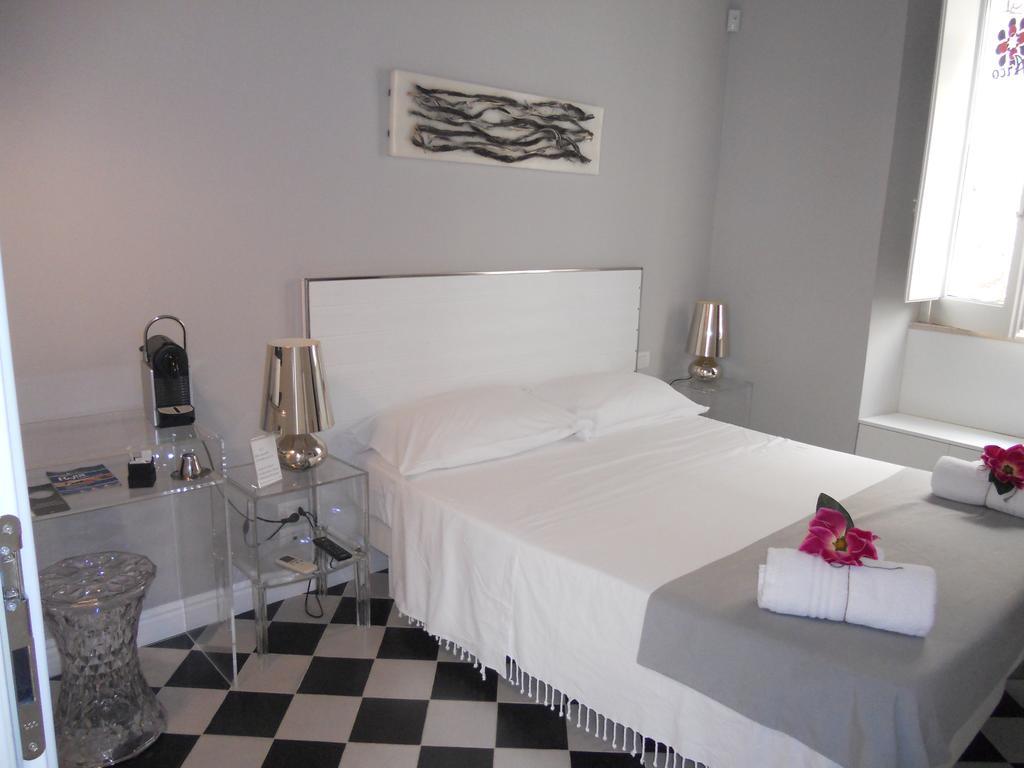 Arco' B&B Trani Cattedrale Номер фото